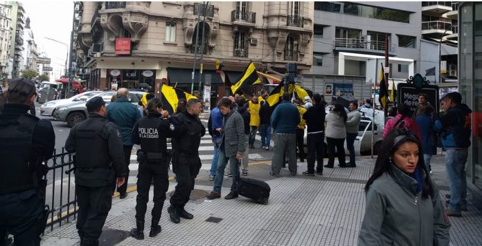 Manifestación de la ATC en Corrientes y Callao Buenos Aires