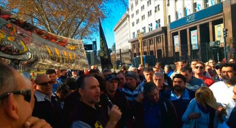 manifestación de taxistas unidos en la afip